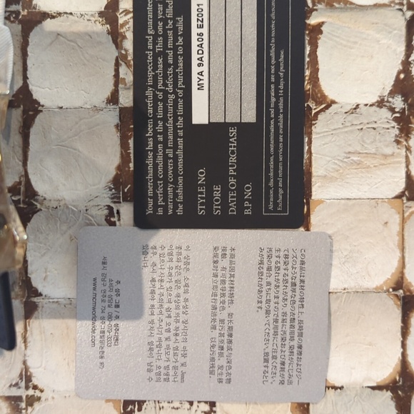 MCM Arch Gray / Navy mini Wallet  full inclusion - Picture 9 of 12